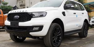 Ford Everest Sport 2022 Mới Màu Trắng